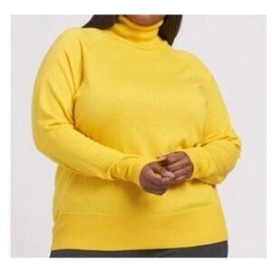 NWT Universal Standard‎ Renee Raglan Turtleneck Sulphur Yellow Medium / 18-20